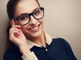 EYE VISION OPTICALS AND EYE CLINIC KUTTIADY